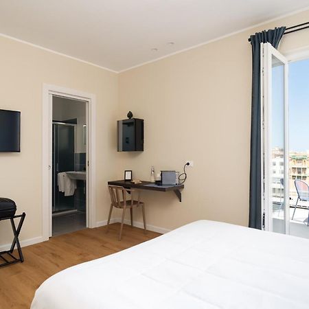 Attico 37 - Comfort Room Con Terrazza Privata Palermo Luaran gambar