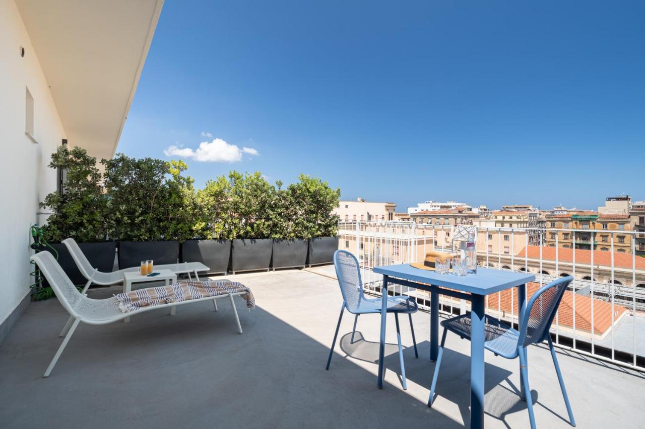 Attico 37 - Comfort Room Con Terrazza Privata Palermo Luaran gambar